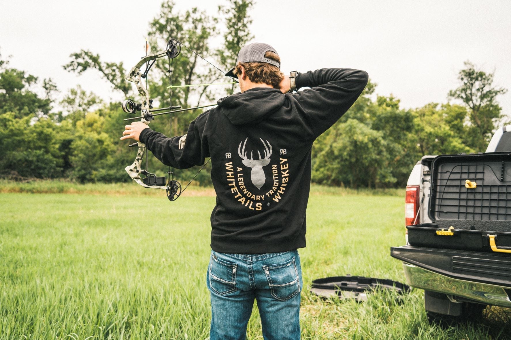 Legendary Sweatshirt Whitetails